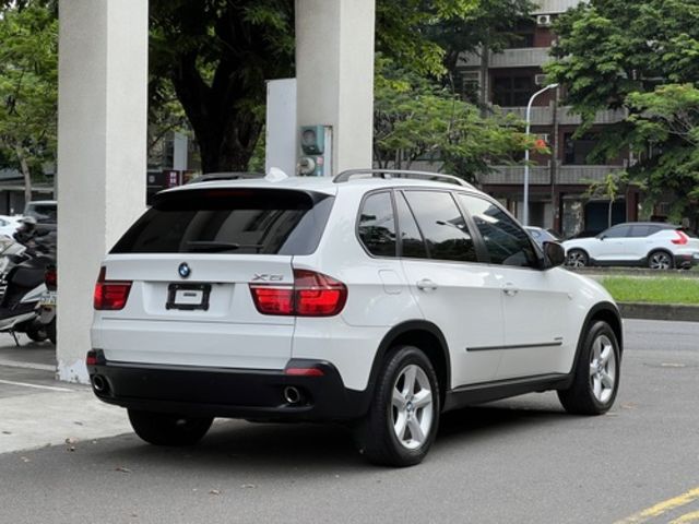 BMW 寶馬 X5  第2張相片