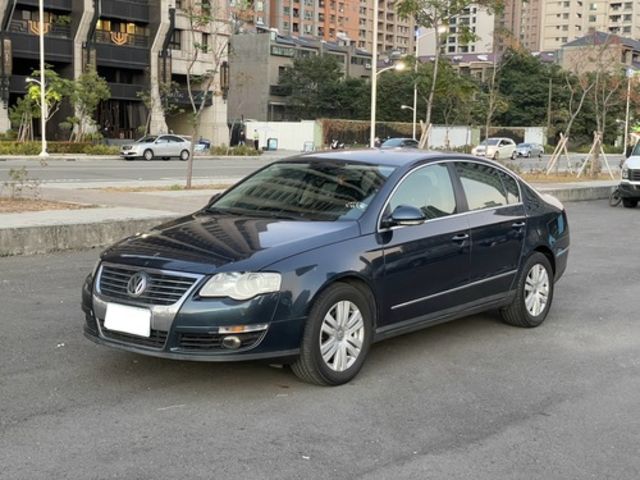 Volkswagen 福斯 PASSAT  第2張相片