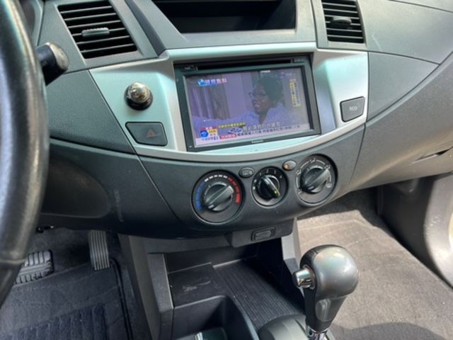 Mitsubishi 三菱 ZINGER  第8張相片