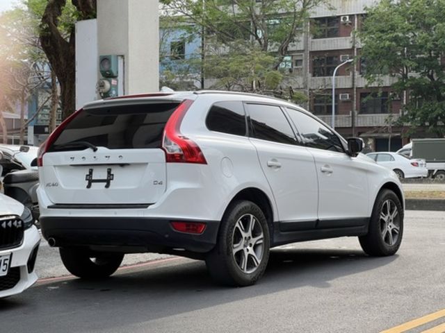 Volvo 富豪 XC60  第2張相片