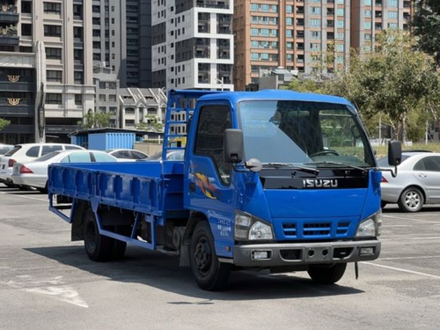 Isuzu ELF  第1張相片
