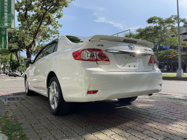 Toyota 豐田 ALTIS  第2張相片