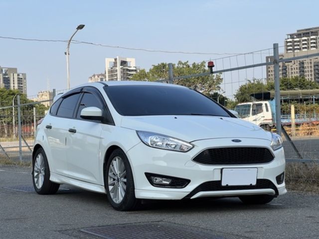 Ford 福特 FOCUS 五門  第1張相片