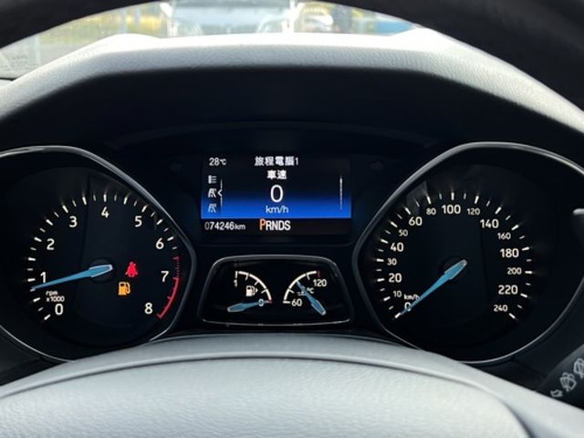Ford 福特 FOCUS 五門  第12張相片