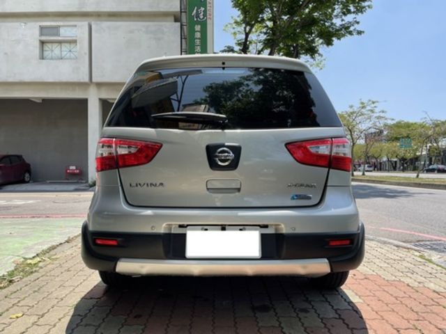 NISSAN日產 LIVINA  第4張相片