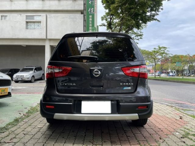 Nissan 日產 LIVINA  第4張相片