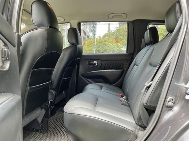 Nissan 日產 LIVINA  第7張相片