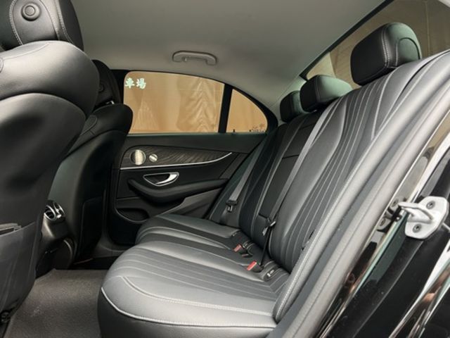 M-Benz 賓士 E200  第9張相片