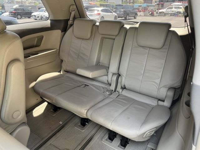 Toyota 豐田 PREVIA  第8張相片