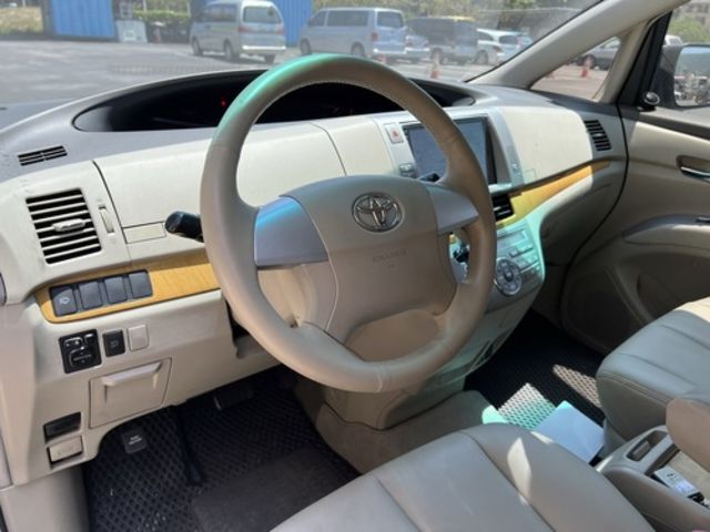 Toyota 豐田 PREVIA  第11張相片