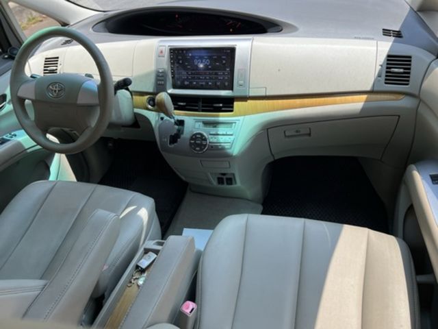 Toyota 豐田 PREVIA  第12張相片