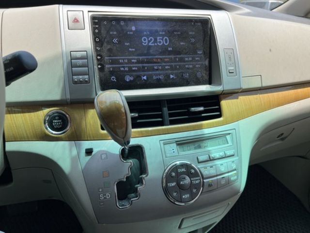 Toyota 豐田 PREVIA  第13張相片