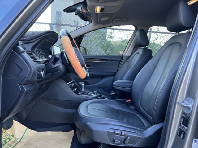 BMW 寶馬 218D  第6張相片