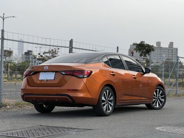 Nissan 日產 SENTRA  第3張相片