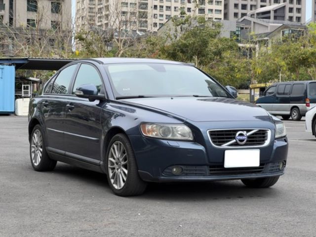 Volvo 富豪 S40  第2張相片