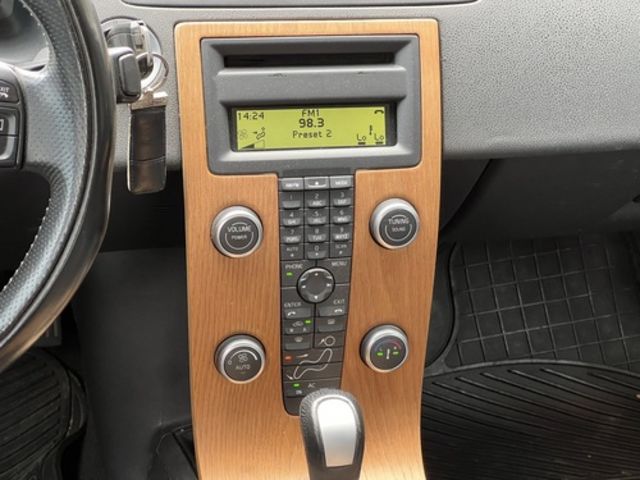 Volvo 富豪 S40  第11張相片