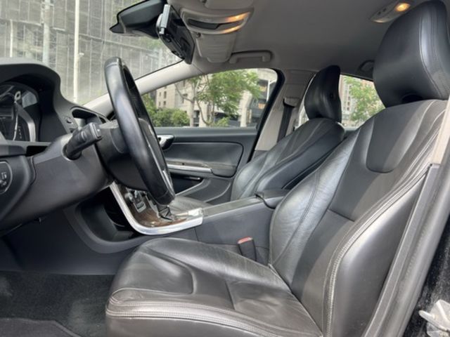 Volvo 富豪 S60  第5張相片