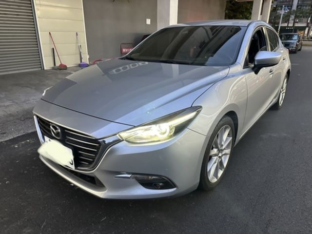 Mazda 馬自達 MAZDA 3  第1張相片