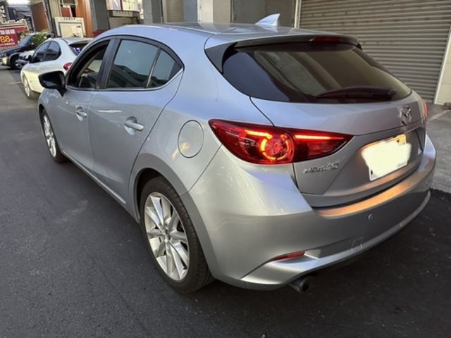 Mazda 馬自達 MAZDA 3  第2張相片