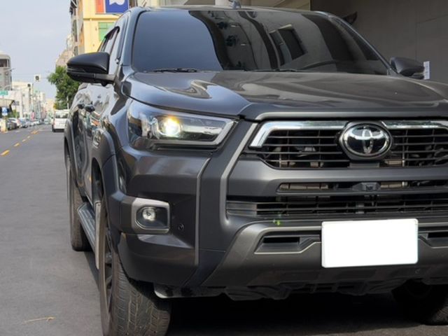 Toyota 豐田 HILUX  第3張相片