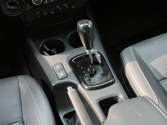 Toyota 豐田 HILUX  第15張相片