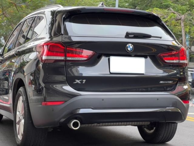 BMW 寶馬 X1  第4張相片