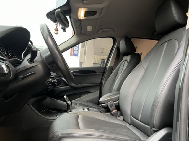 BMW 寶馬 X1  第7張相片