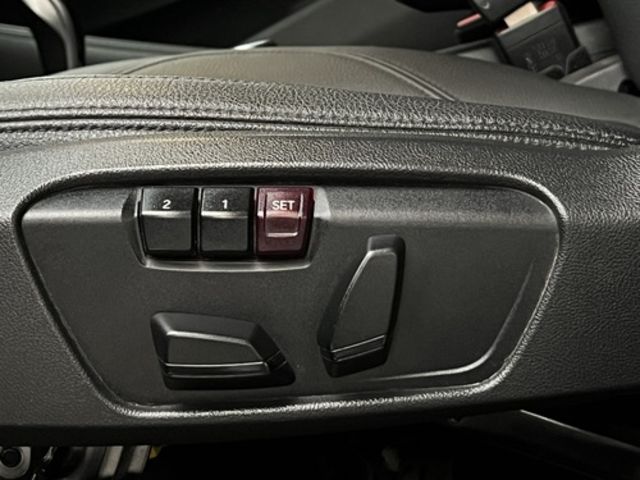 BMW 寶馬 X1  第8張相片