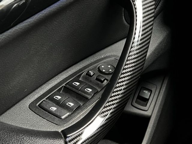 BMW 寶馬 X1  第16張相片