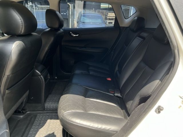 NISSAN日產 TIIDA  第4張相片