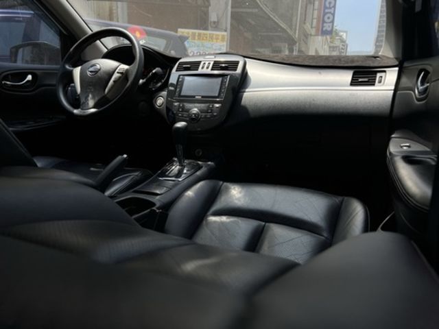 NISSAN日產 TIIDA  第5張相片
