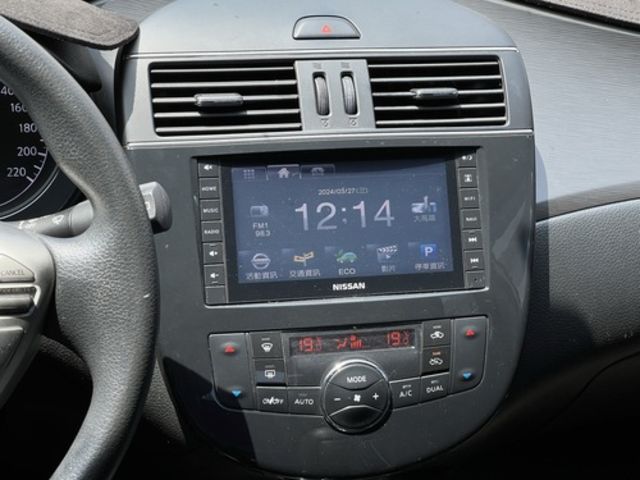 NISSAN日產 TIIDA  第8張相片