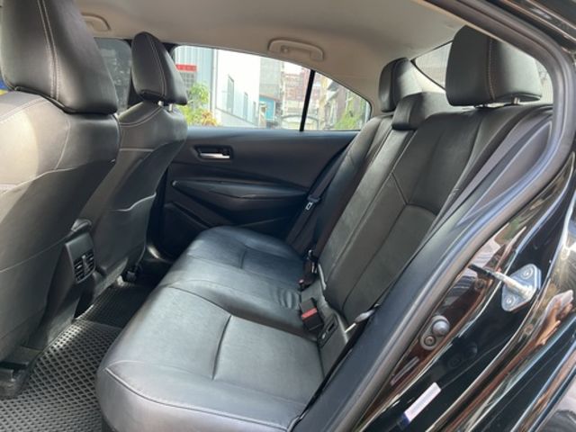 Toyota 豐田 COROLLA ALTIS HYBRID  第4張相片