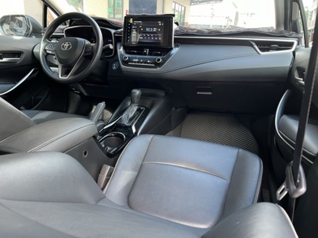 Toyota 豐田 COROLLA ALTIS HYBRID  第6張相片