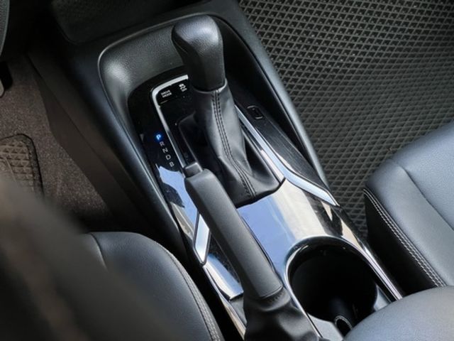 Toyota 豐田 COROLLA ALTIS HYBRID  第8張相片