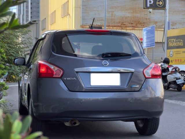 NISSAN日產 TIIDA  第4張相片