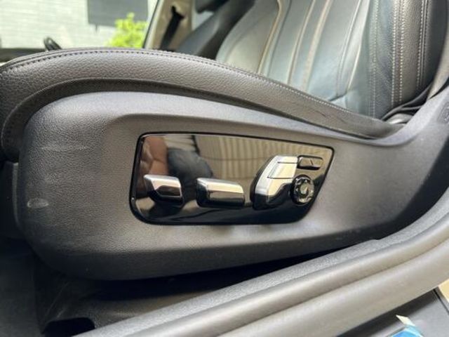 BMW寶馬 530I  第10張相片