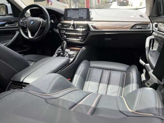 BMW寶馬 530I  第13張相片