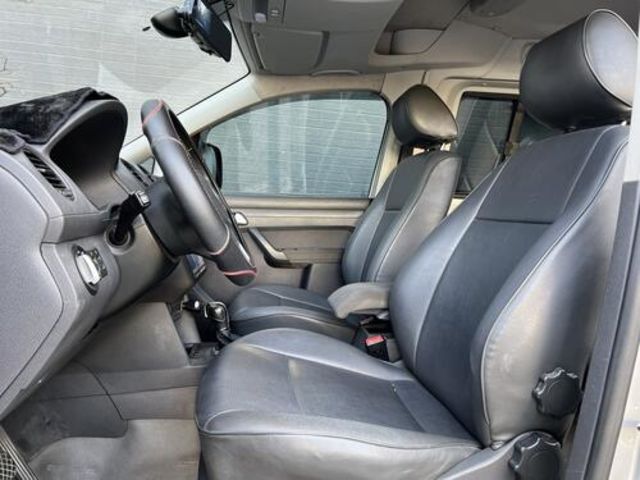VOLKSWAGEN福斯 CADDY  第6張相片