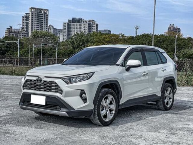 TOYOTA豐田 RAV4  第1張相片