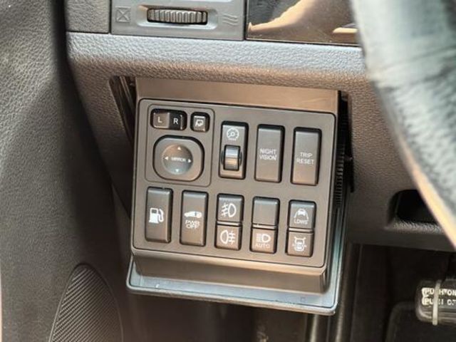 LUXGEN納智捷 M7 TURBO  第16張相片