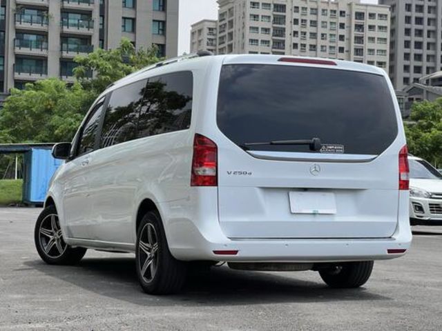 M-BENZ賓士 V250 D  第4張相片