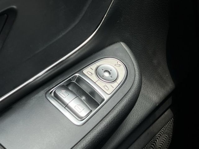 M-BENZ賓士 V250 D  第16張相片