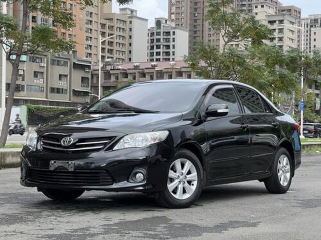 TOYOTA豐田 ALTIS  第2張相片