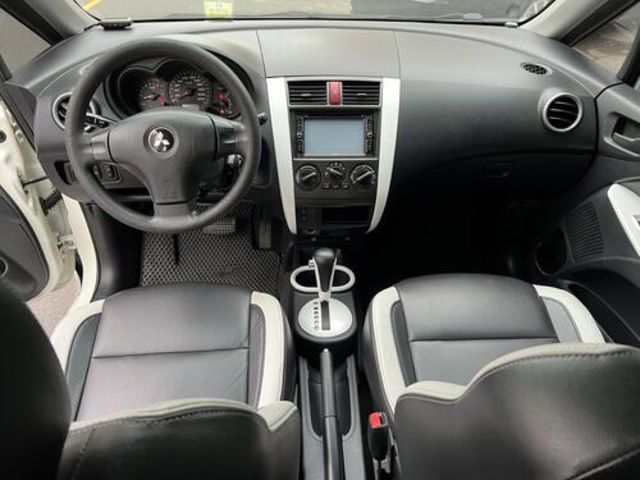 MITSUBISHI三菱 COLT PLUS  第9張相片