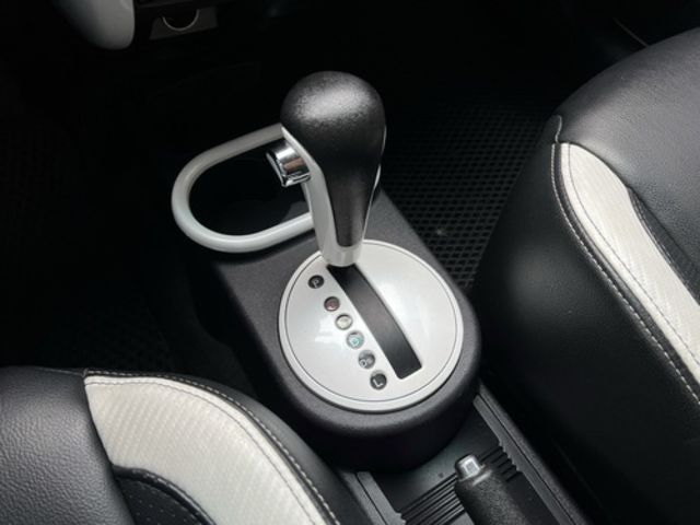 MITSUBISHI三菱 COLT PLUS  第10張相片