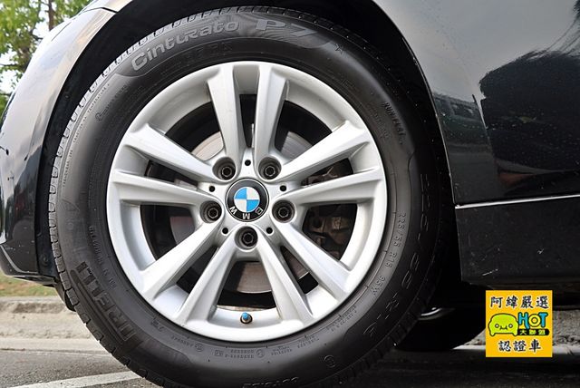 BMW寶馬 318I  第18張相片