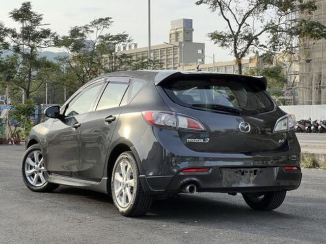 MAZDA馬自達 MAZDA 3  第3張相片
