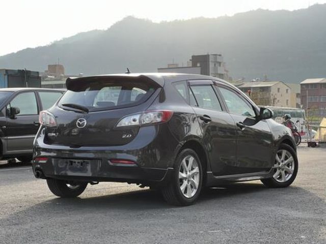 MAZDA馬自達 MAZDA 3  第4張相片
