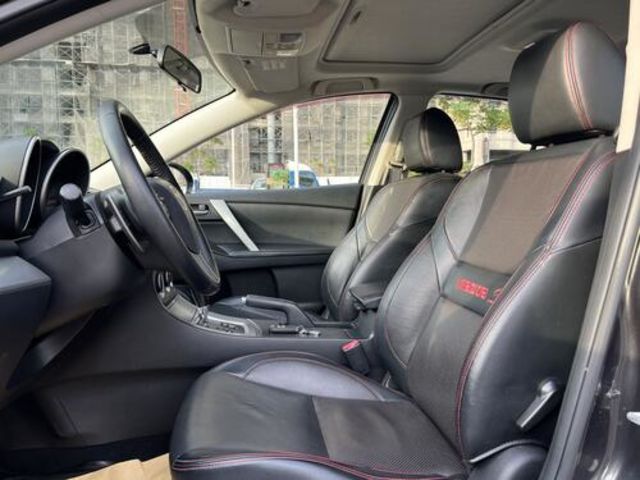 MAZDA馬自達 MAZDA 3  第6張相片
